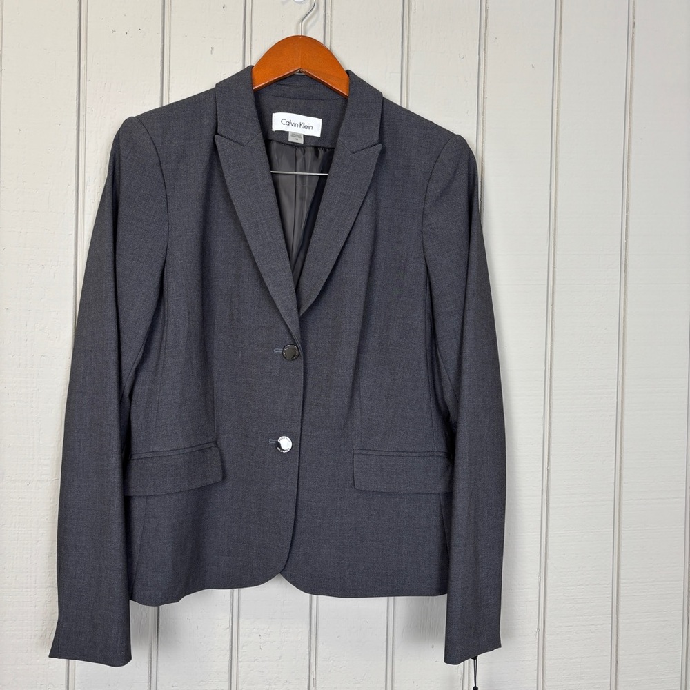 NWT Calvin Klein Glen Plaid Two Button  Women's Gray Blazer Jacket Size 10.